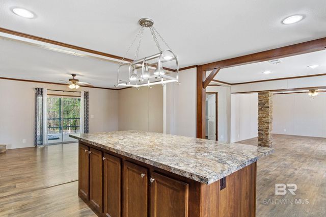 7860 Cliff's Landing Road, Bay Minette, AL 36507