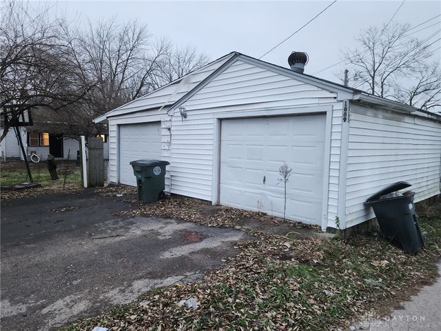 1669 Tuttle Avenue, Dayton, OH 45403