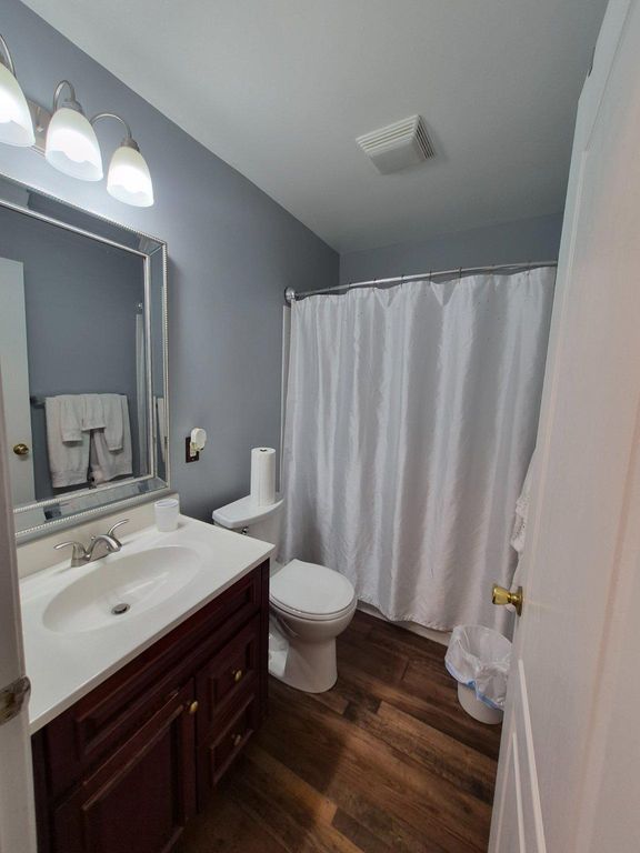 Image 14 of property listing at 9709 WOODYARD CIR, Upper Marlboro, MD 20772