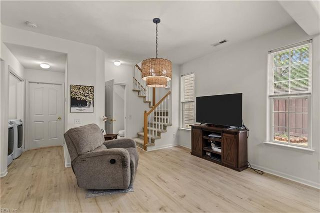 801 Mission AVE, Virginia Beach, VA 23462