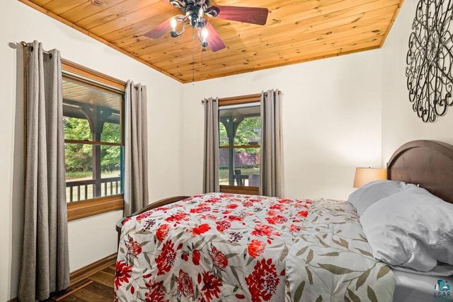 4822 E Tri Lakes Rd, Superior, WI 54880