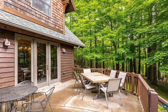 4822 E Tri Lakes Rd, Superior, WI 54880