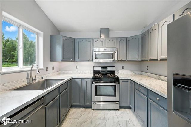 2800 N Alma Drive, Wasilla, AK 99623