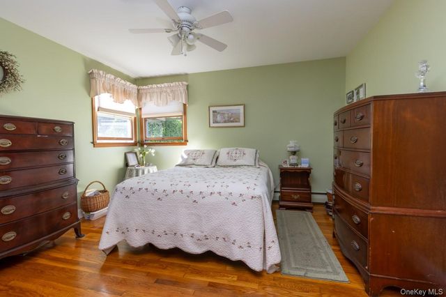 1040 4th Street, West Babylon, NY 11704
