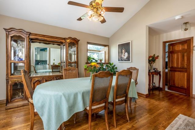 1040 4th Street, West Babylon, NY 11704