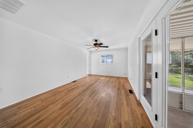 4921 S Norfolk Avenue, Tulsa, OK 74105