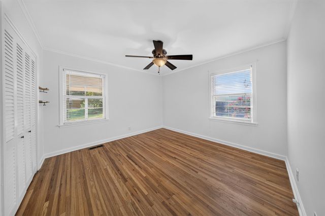 4921 S Norfolk Avenue, Tulsa, OK 74105