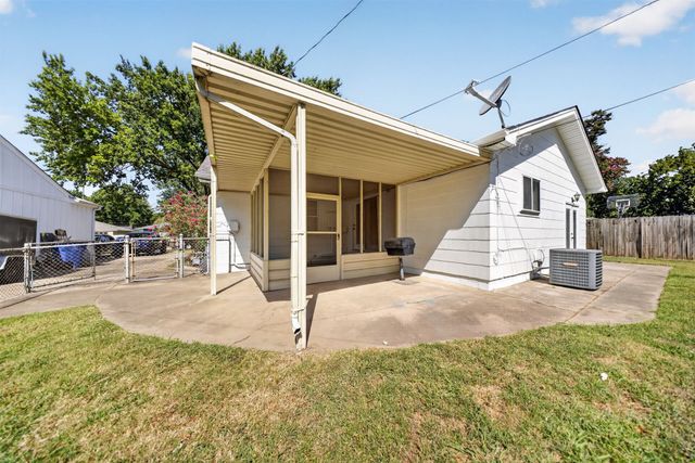 4921 S Norfolk Avenue, Tulsa, OK 74105