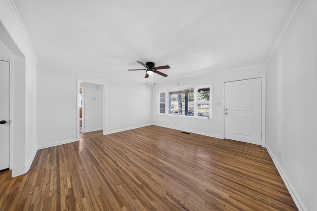 4921 S Norfolk Avenue, Tulsa, OK 74105