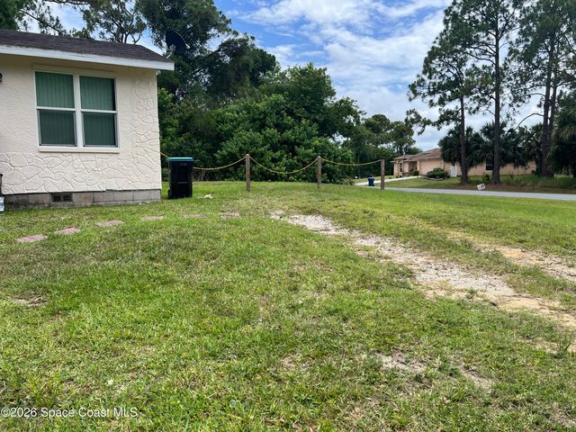 1004 Whisper Road SE, Palm Bay, FL 32909