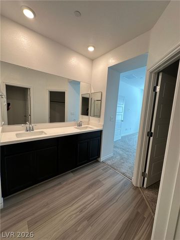 7318 North Decatur Boulevard 5, Las Vegas, NV 89131