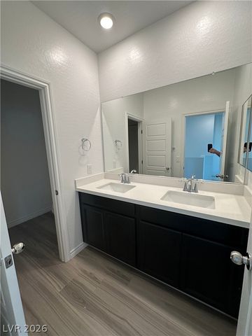 7318 North Decatur Boulevard 5, Las Vegas, NV 89131