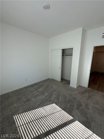 7318 North Decatur Boulevard 5, Las Vegas, NV 89131