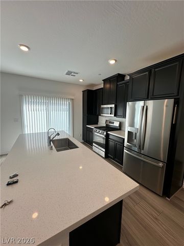 7318 North Decatur Boulevard 5, Las Vegas, NV 89131