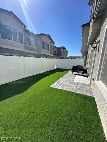 7318 North Decatur Boulevard 5, Las Vegas, NV 89131