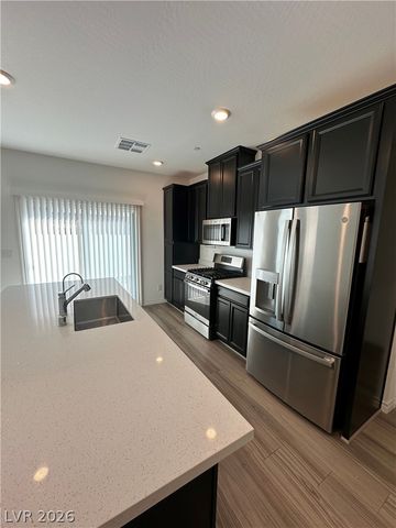 7318 North Decatur Boulevard 5, Las Vegas, NV 89131