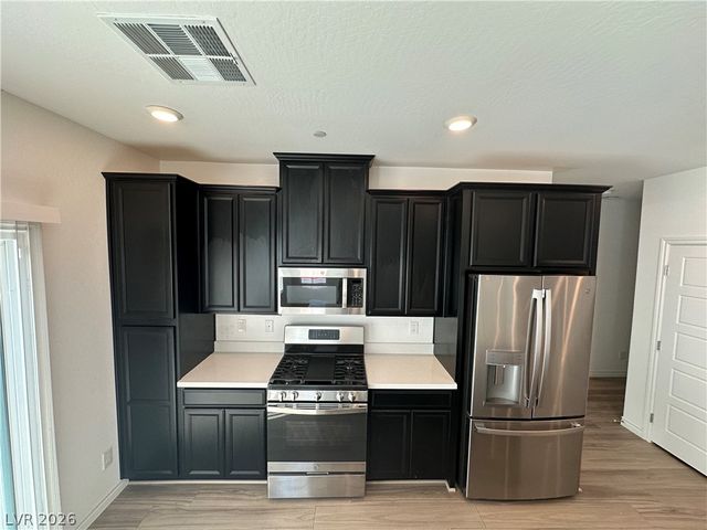 7318 North Decatur Boulevard 5, Las Vegas, NV 89131