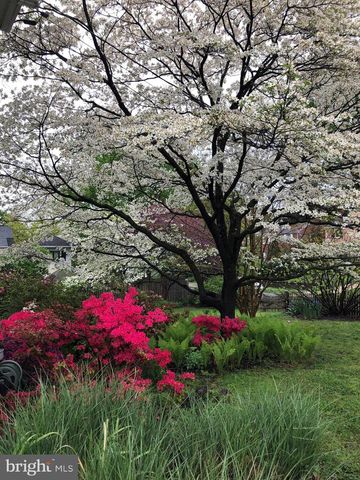 512 PERSHING DR, Silver Spring, MD 20910