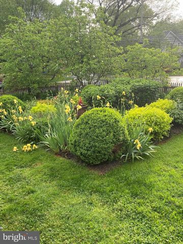 512 PERSHING DR, Silver Spring, MD 20910