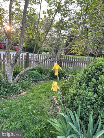 512 PERSHING DR, Silver Spring, MD 20910