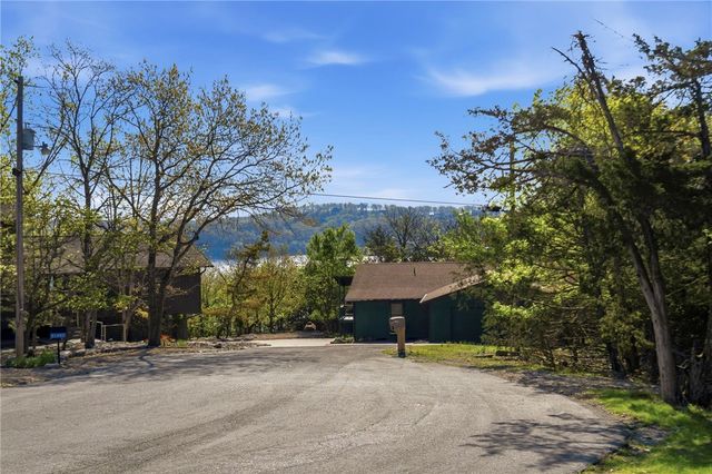 21414 Ridgeview Drive, Garfield, AR 72732