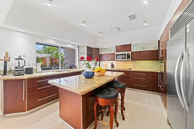 930 NE 182nd Terrace, North Miami Beach, FL 33162
