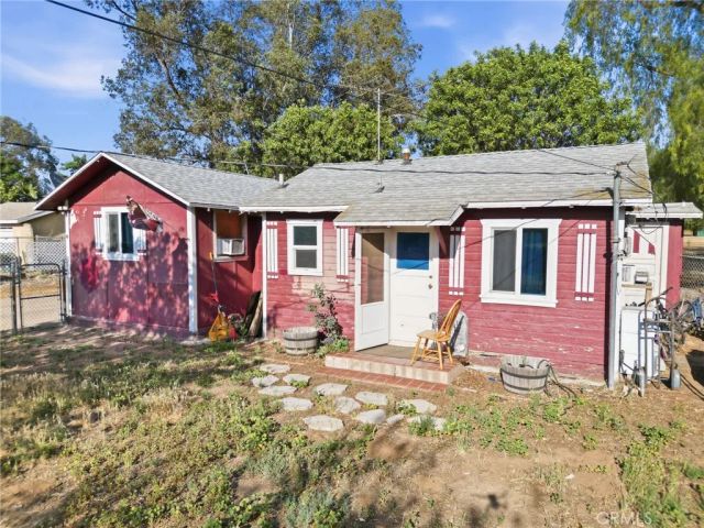 3475 Hillside Avenue, Norco, CA 92860