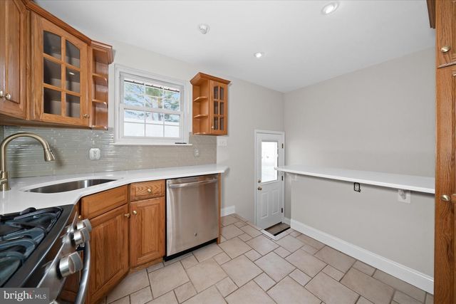 2109 NICHOLBY DR, Wilmington, DE 19808