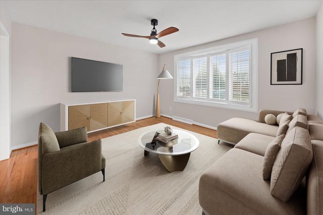 2109 NICHOLBY DR, Wilmington, DE 19808