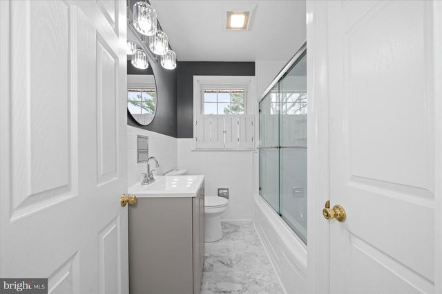 2109 NICHOLBY DR, Wilmington, DE 19808