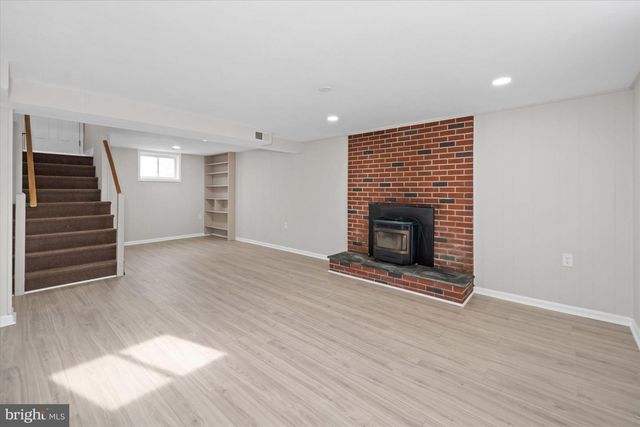 2109 NICHOLBY DR, Wilmington, DE 19808