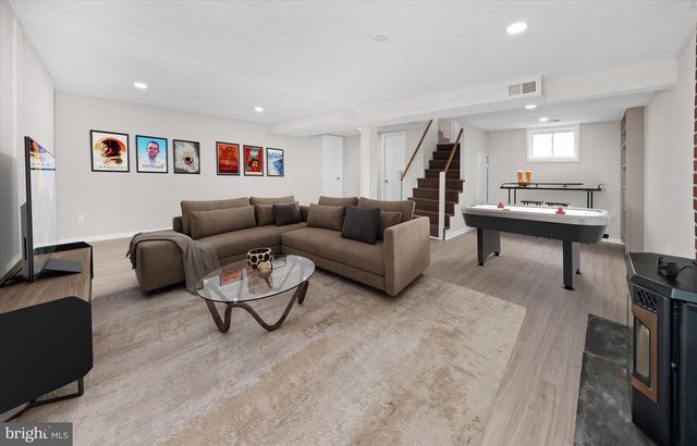 2109 NICHOLBY DR, Wilmington, DE 19808