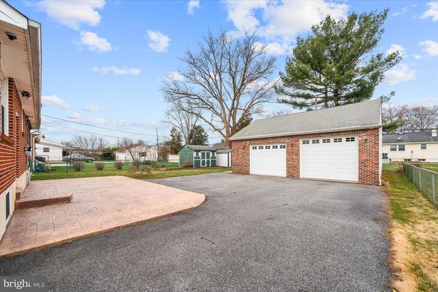 2109 NICHOLBY DR, Wilmington, DE 19808