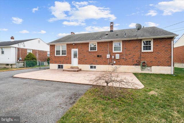 2109 NICHOLBY DR, Wilmington, DE 19808