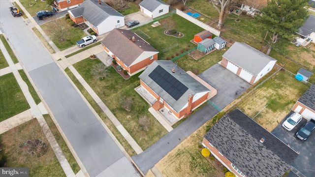 2109 NICHOLBY DR, Wilmington, DE 19808