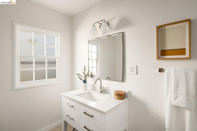 7316 Rockway Ave, El Cerrito, CA 94530