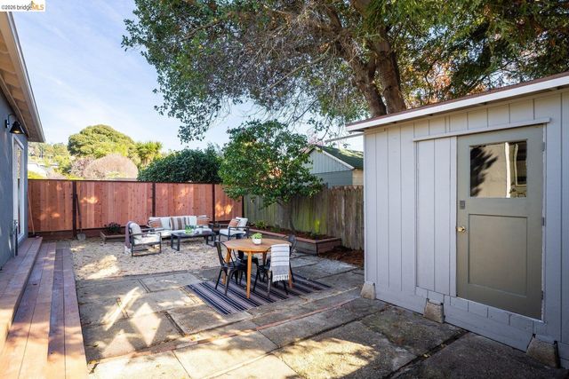 7316 Rockway Ave, El Cerrito, CA 94530