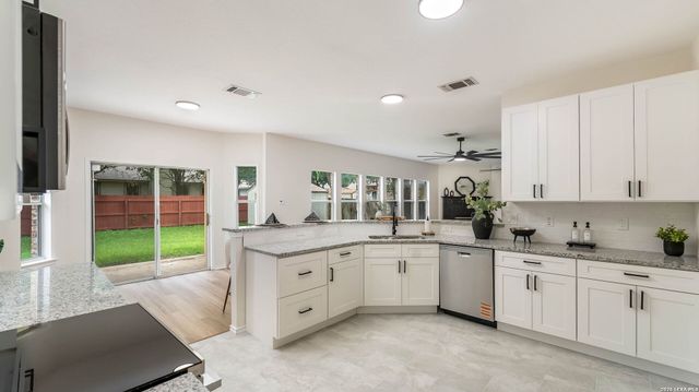 11935 Barkston, San Antonio, TX 78253