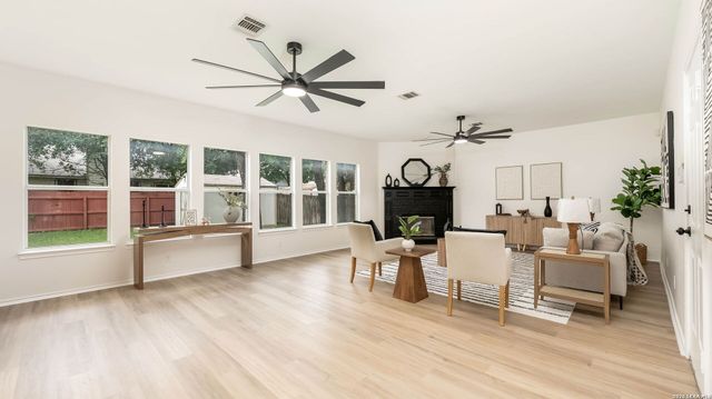11935 Barkston, San Antonio, TX 78253