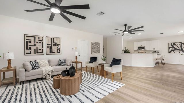 11935 Barkston, San Antonio, TX 78253
