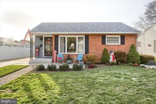 1181 KINGSLEY RD, Camp Hill, PA 17011