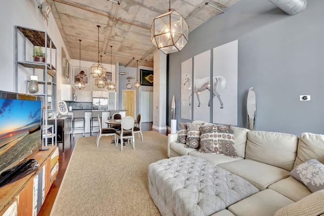 411 NW 1st Avenue 704, Fort Lauderdale, FL 33301