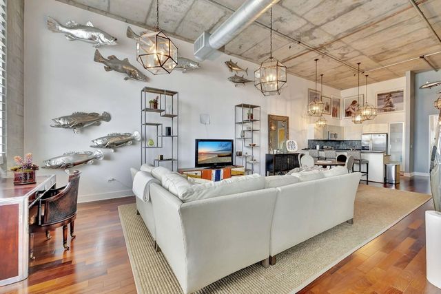 411 NW 1st Avenue 704, Fort Lauderdale, FL 33301