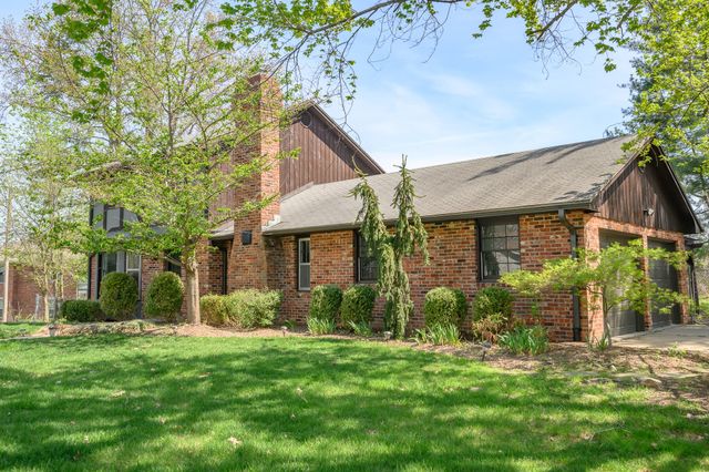 108 DEFOE CT, Columbia, MO 65203