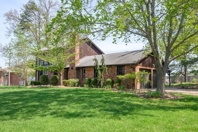 108 DEFOE CT, Columbia, MO 65203