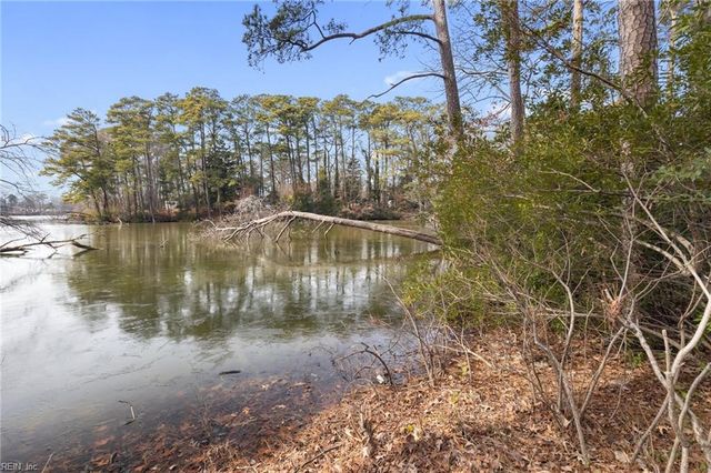 1609 Shenstone CT, Virginia Beach, VA 23455