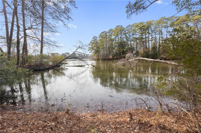 1609 Shenstone CT, Virginia Beach, VA 23455
