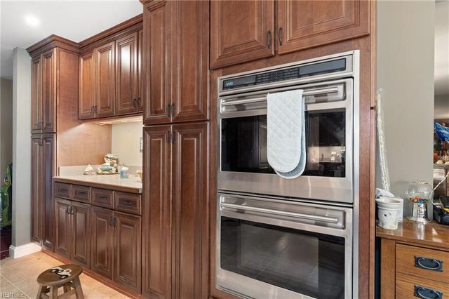 1609 Shenstone CT, Virginia Beach, VA 23455