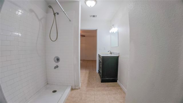 4491 County Road 382, Louise, TX 77455