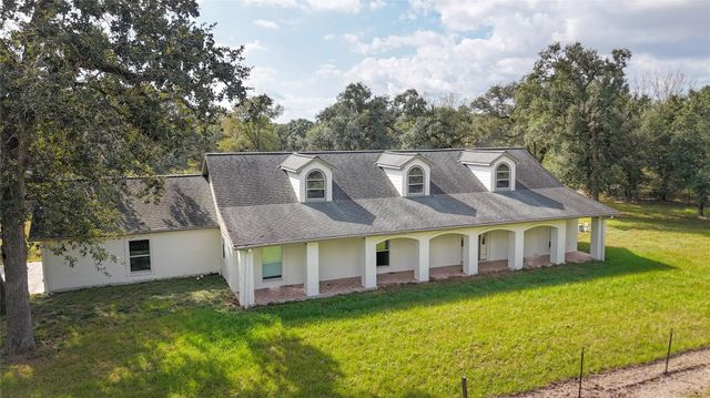 4491 County Road 382, Louise, TX 77455